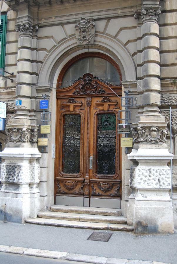 Apartment Dolac In Center Of Town Rijeka Exteriér fotografie